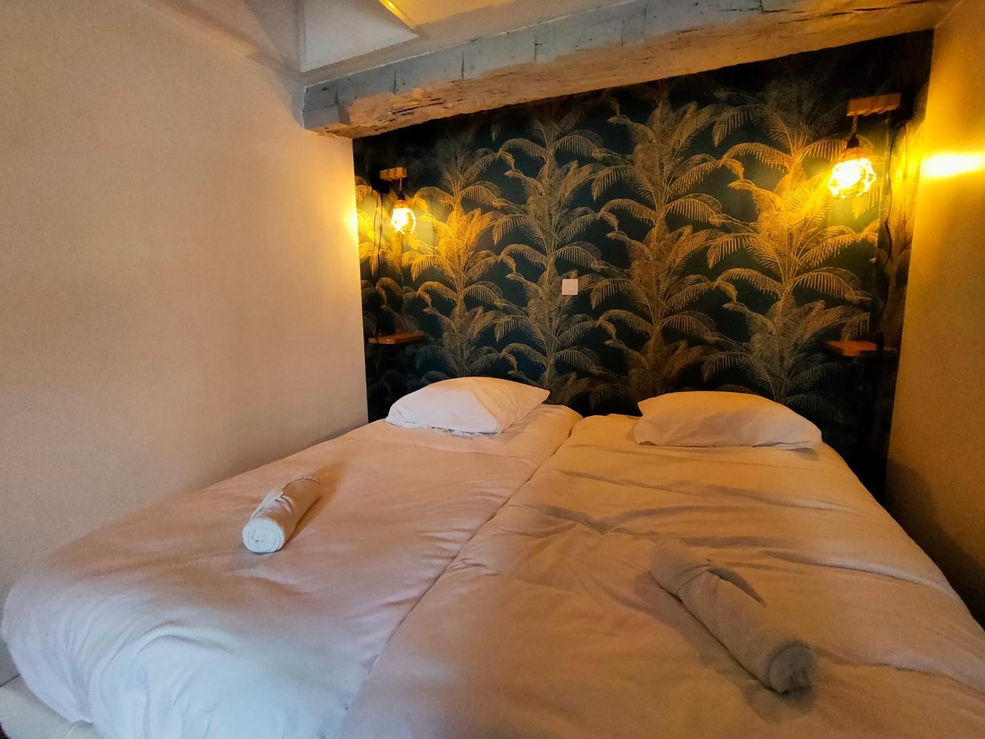 Gite Le Rempart - 3 Etoiles - 6 Personnes - Mouzon  エクステリア 写真